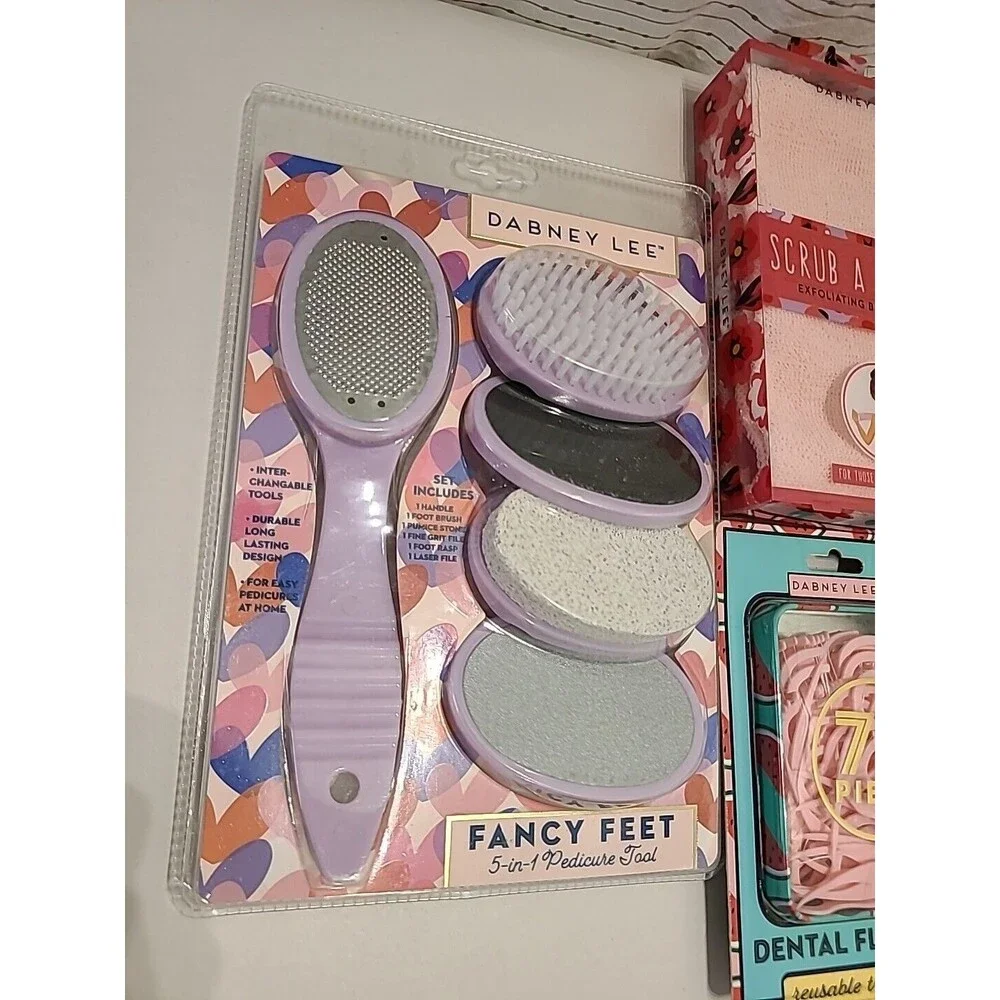 Dabney Lee Reusable Exfoliating Bundle Foot, face, body And Teeth 5 Pieces 5pc